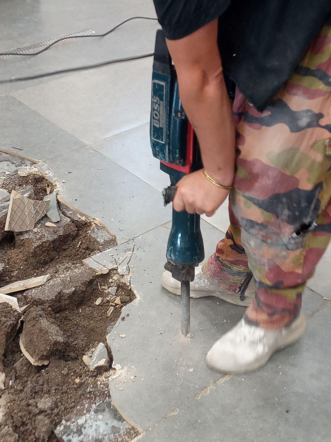 تخریب وکنده کاری کارهای ساختمان محمدی|خدمات پیشه و مهارت|رشت, رودباری|دیوار