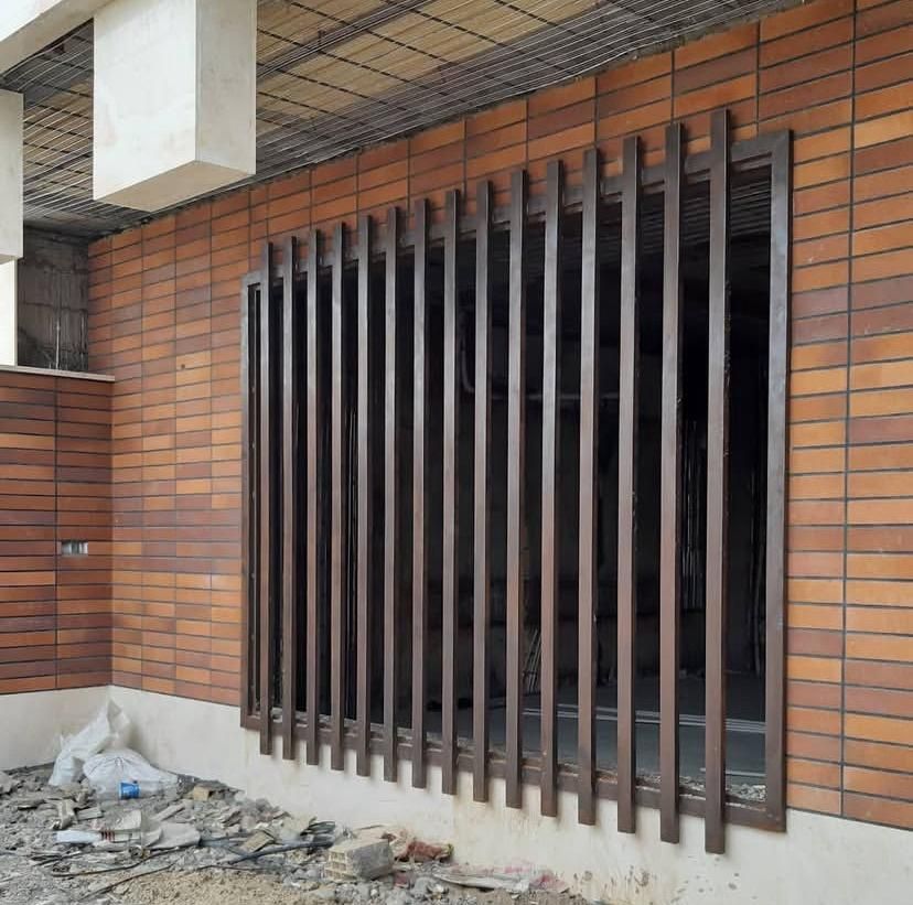 درب و پنجره سازی امیر حسین افشاری پور|خدمات پیشه و مهارت|جیرفت, |دیوار