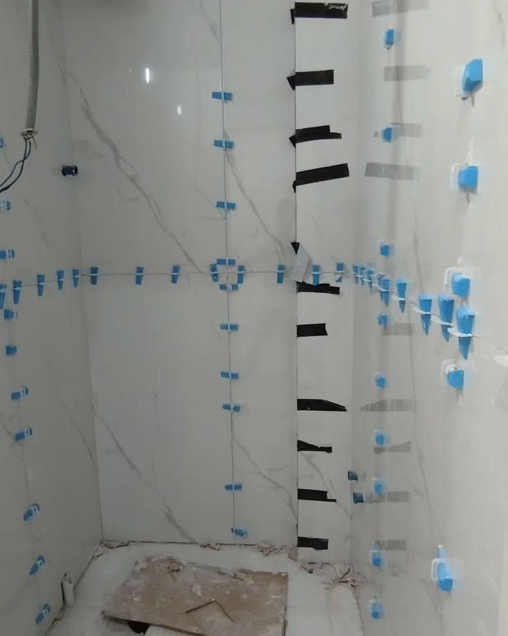 کاشی کاری تعمیرات بندکشی بین کابینت و...|خدمات پیشه و مهارت|ارومیه, |دیوار