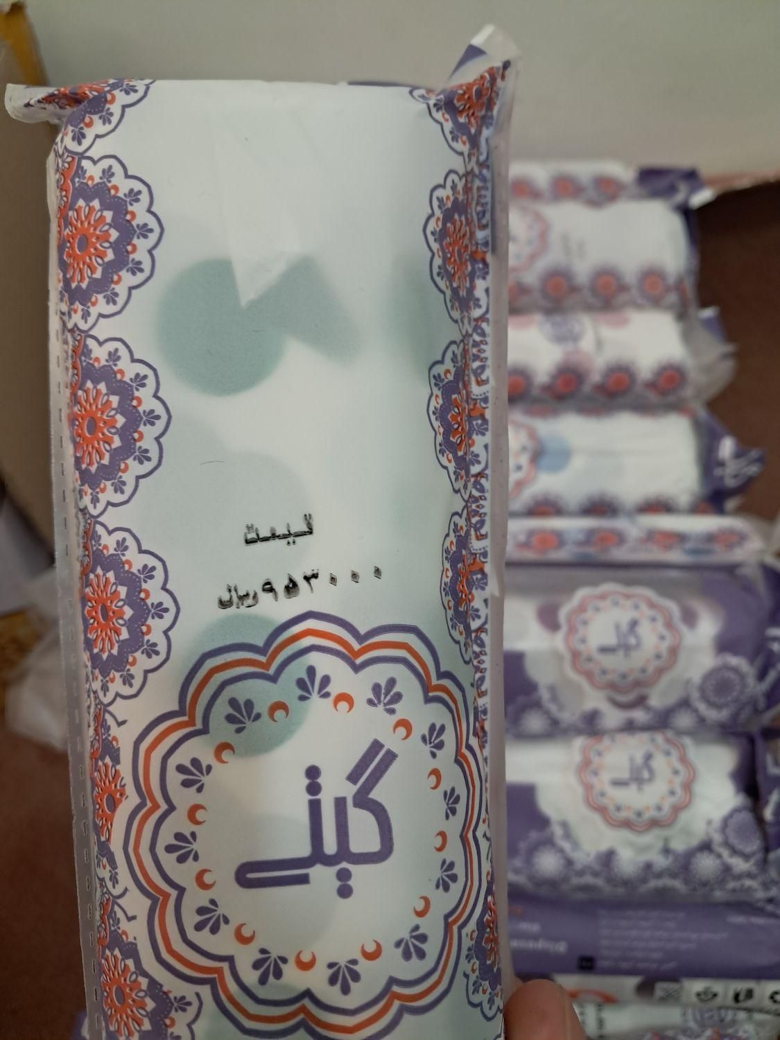 سفره یک بار مصرف|ظروف نگهدارنده، پلاستیکی، یک‌بارمصرف|قشم, |دیوار