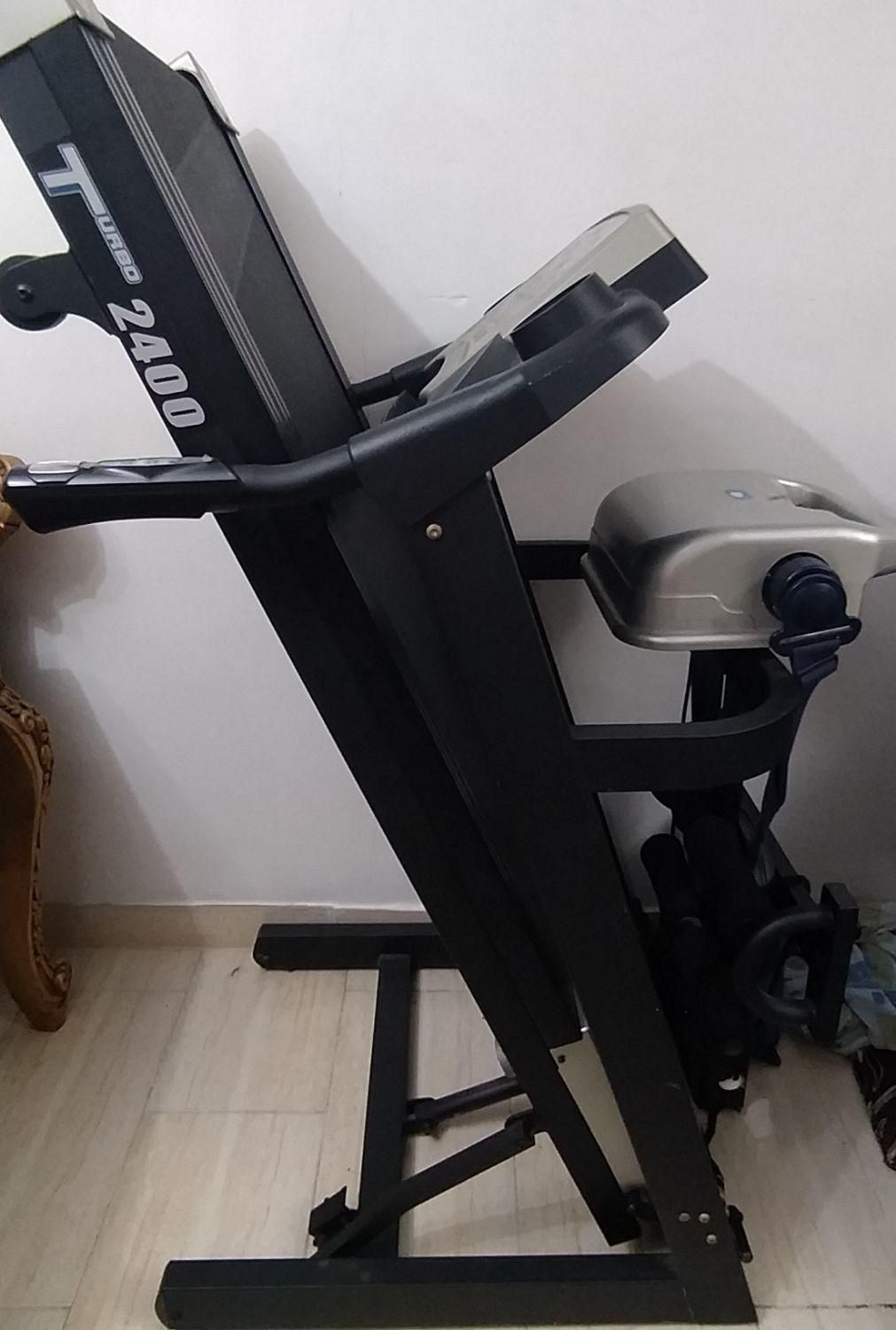 تردمیل توربو فیتنس ۲۴۰۰ اصل تایوان چندکاره درحدنو|تجهیزات ورزشی|آستانه اشرفیه, |دیوار