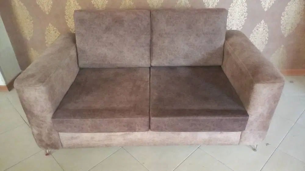 مبلمان راحتی ۷ نفره|مبلمان خانگی و میز عسلی|اصفهان, توپخانه ارتش|دیوار