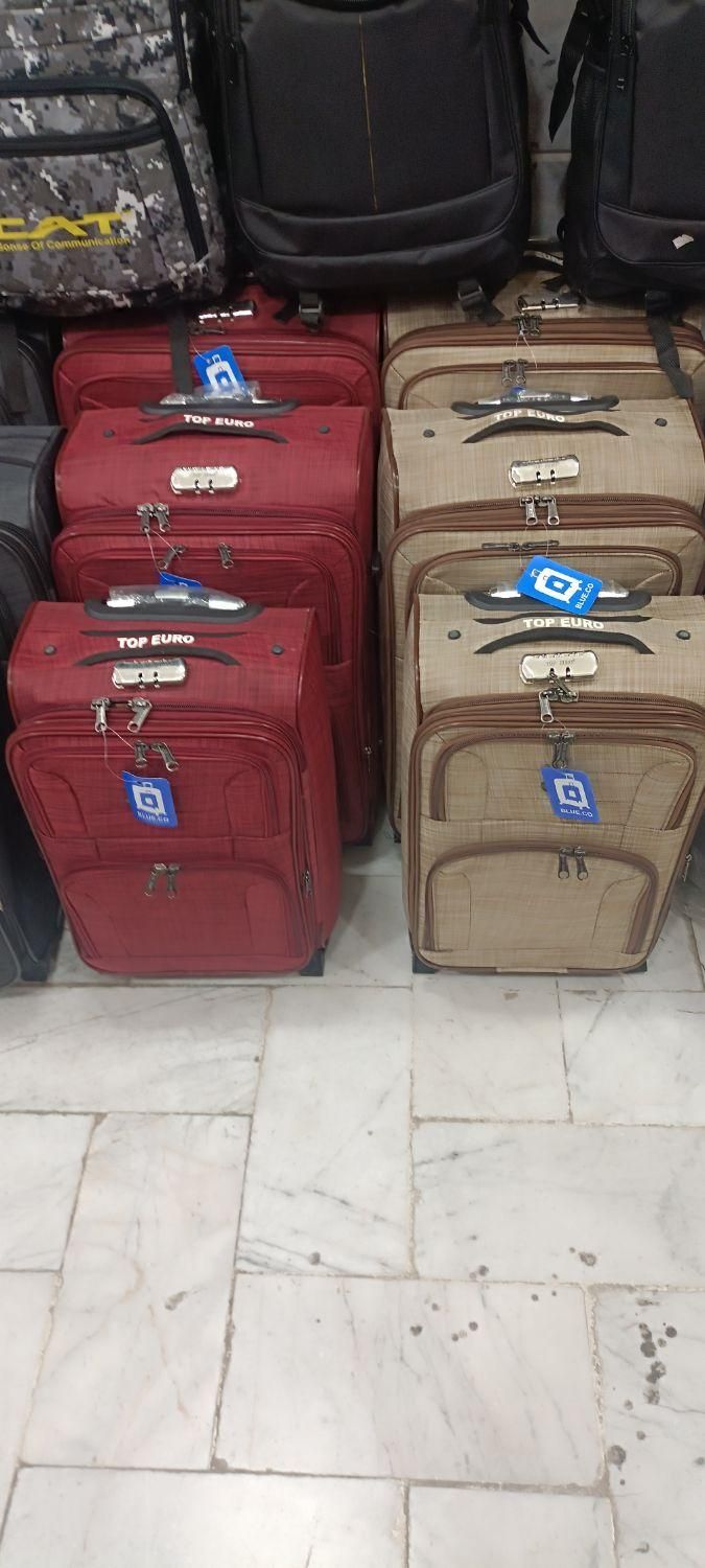 چمدان برزنتی|کیف، کفش، کمربند|سبزوار, پامنار|دیوار