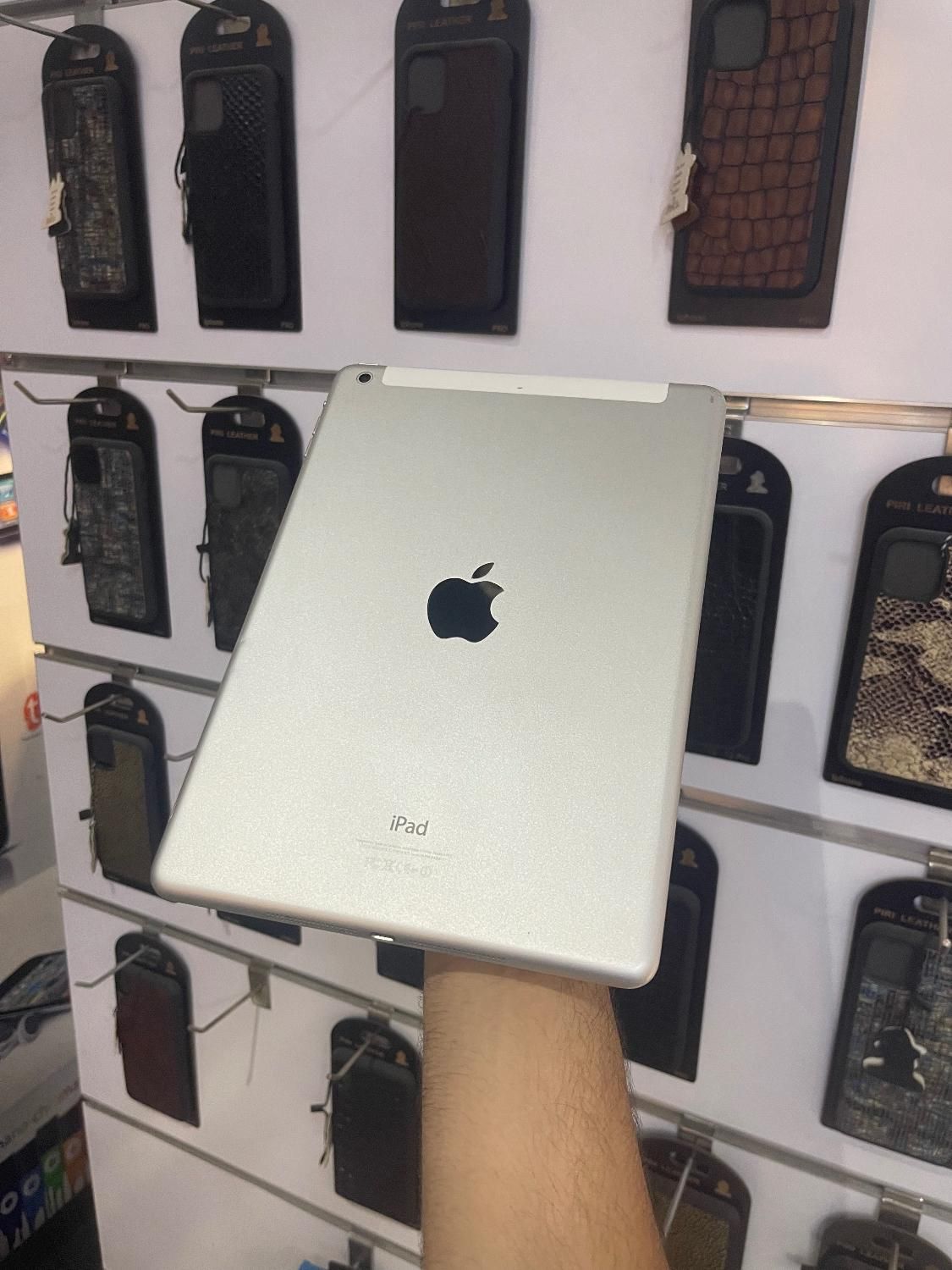 Ipad air 1 32 gig wifi cell آیپر ایر ۱ ۳۲ گیگ|تبلت|تهران, شهرک غرب|دیوار