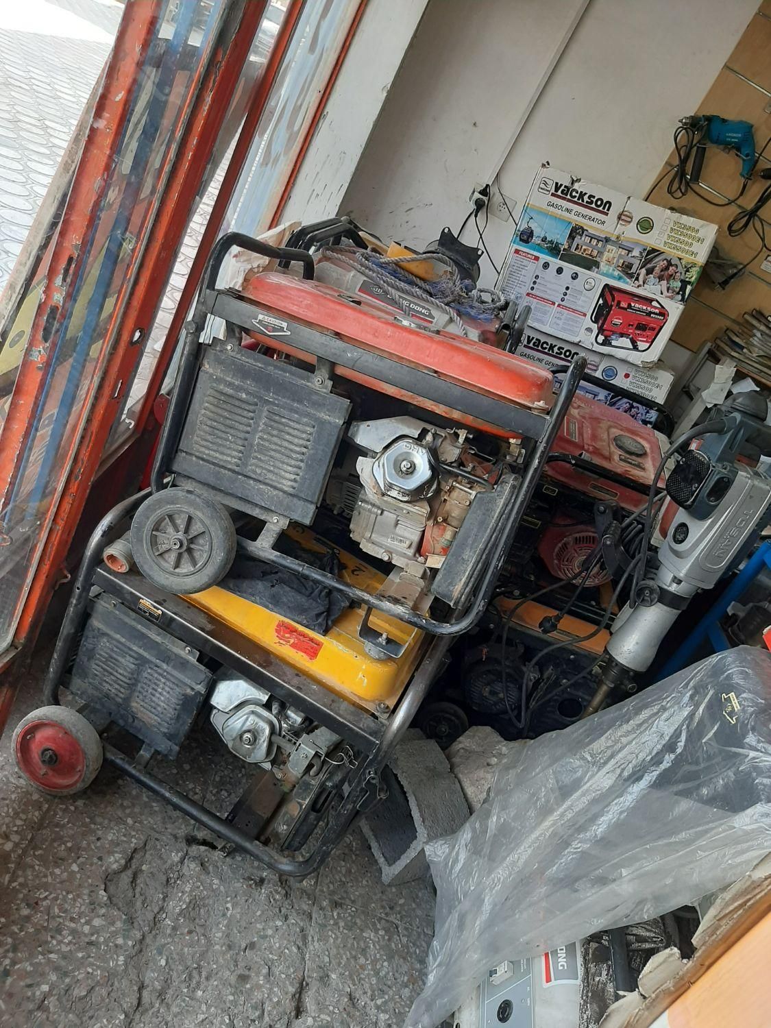 کرایه اجاره هیلتی موتور جوش برق بالابر ابزار|خدمات پیشه و مهارت|برخوار, |دیوار