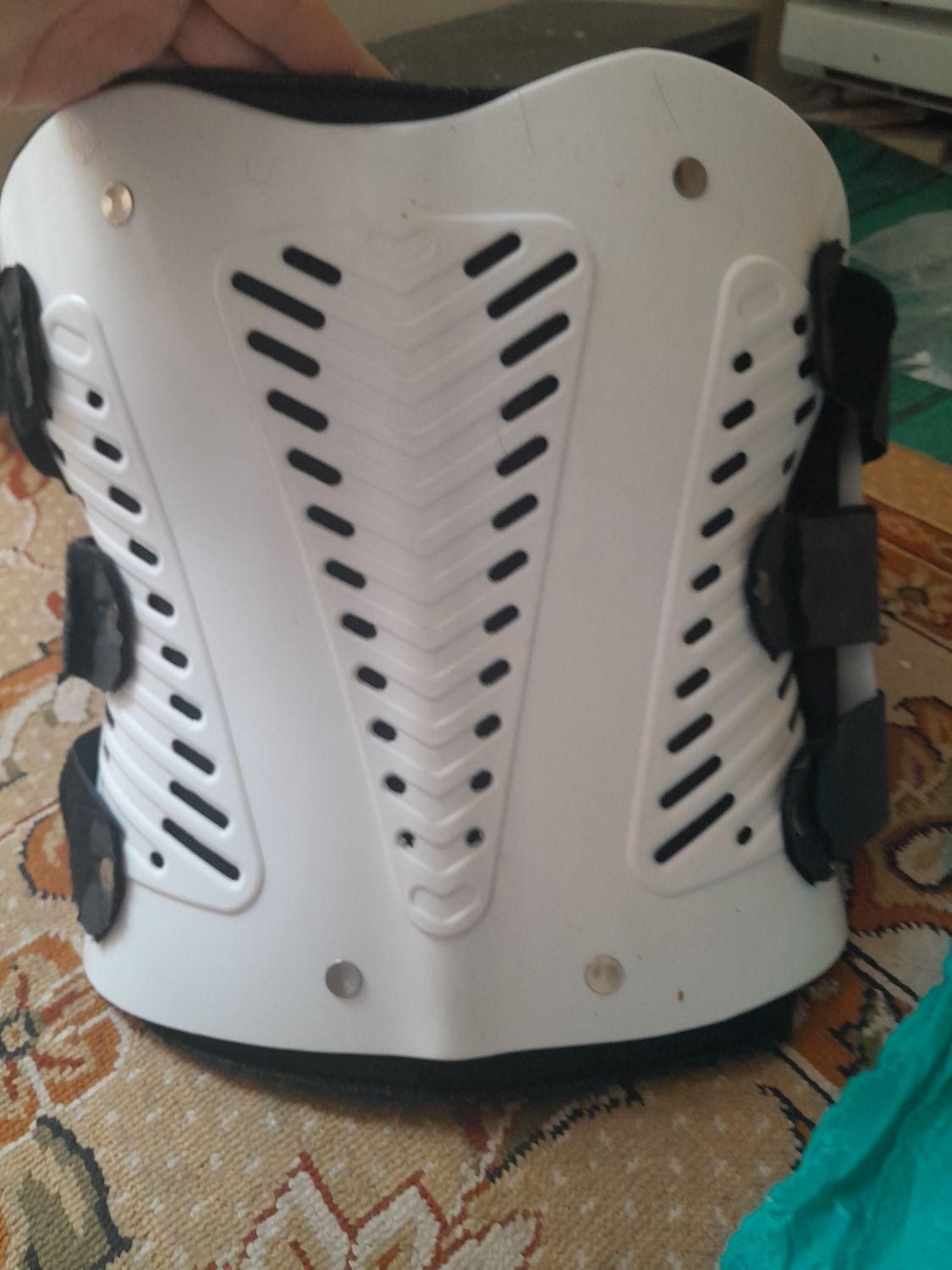 کمربند طبی|کیف، کفش، کمربند|قم, باسکول|دیوار