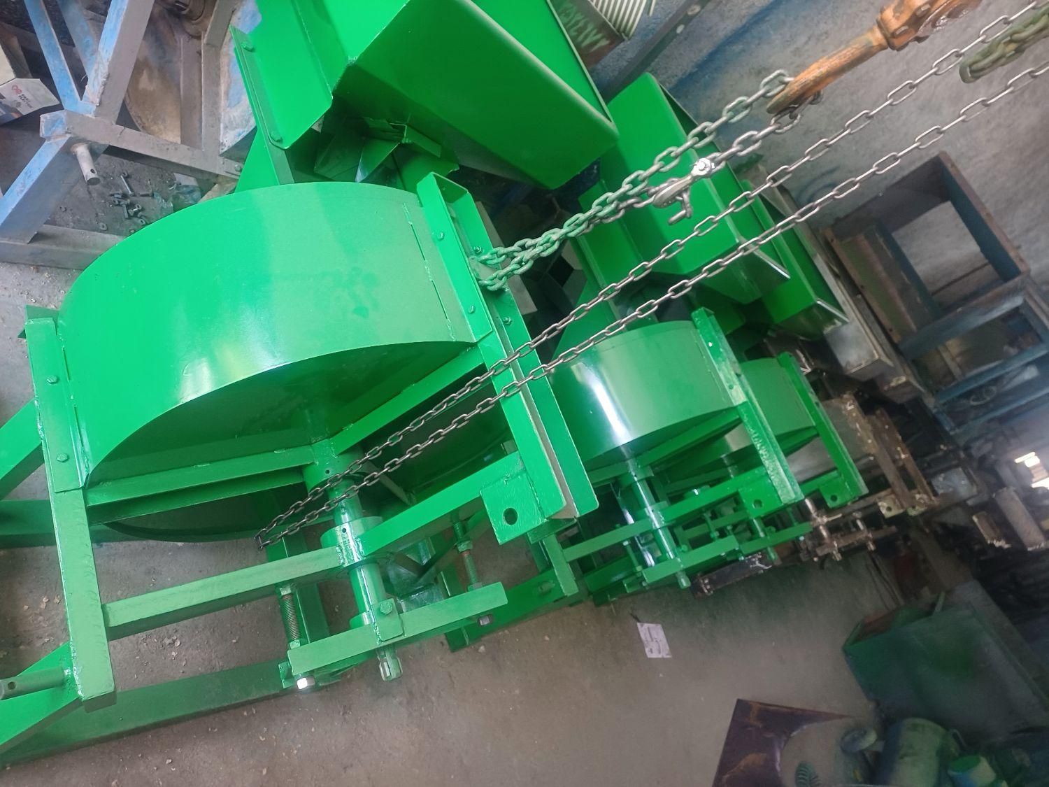 آسیاب سنگی وسنگ آسیاب وخرمنکوب وآسیاب چکشی|ماشین‌آلات صنعتی|ملایر, |دیوار