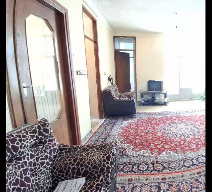 خوابگاه دخترانه ( کارمندی و دانشجویی(|اجارهٔ خانه و ویلا|اسلام‌‌آباد غرب, |دیوار