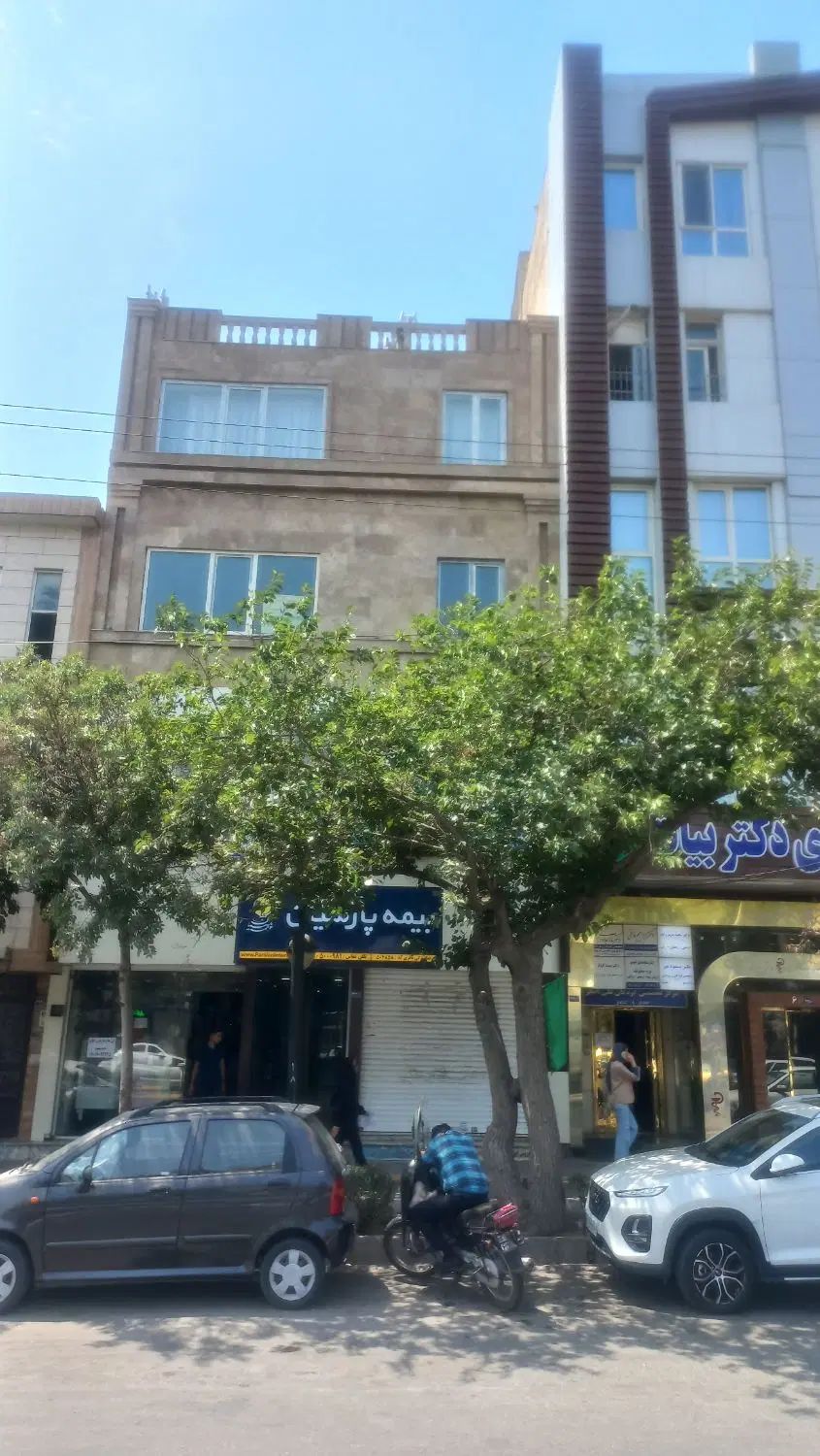 حاشیه عیدالمطلب جنب داروخانه شبانه روزی دکتر بیات|اجارهٔ مغازه و غرفه|مشهد, گلبرگ شمالی|دیوار