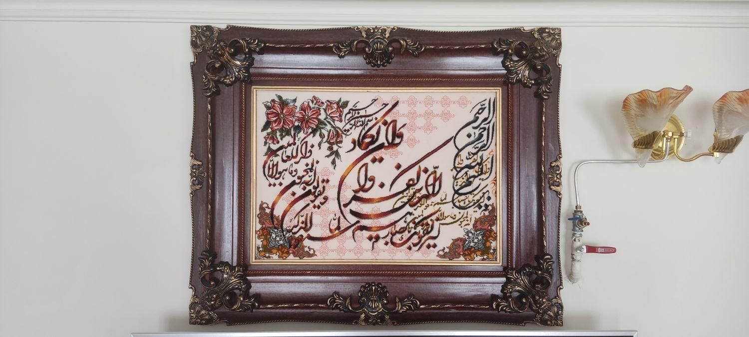تابلو فرش ماشینی زیبا و شیک کاملا سالم و خوش رنگ|تابلو فرش|کرج, شهرک جهان‌نما|دیوار