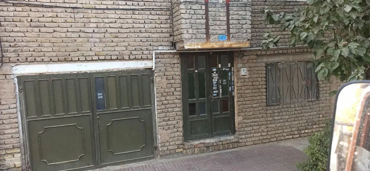 ویلایی۱۶۰ متر زمین دو طبقه و دومغازه رستمی ۵۶|فروش خانه و ویلا|مشهد, محمدآباد|دیوار