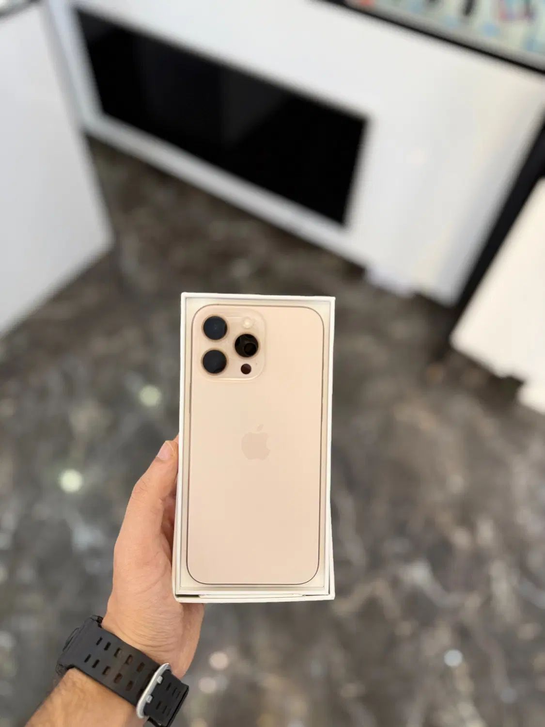 iPhone 16 pro max سایکل ۲۰۰|موبایل|کرج, گوهردشت|دیوار