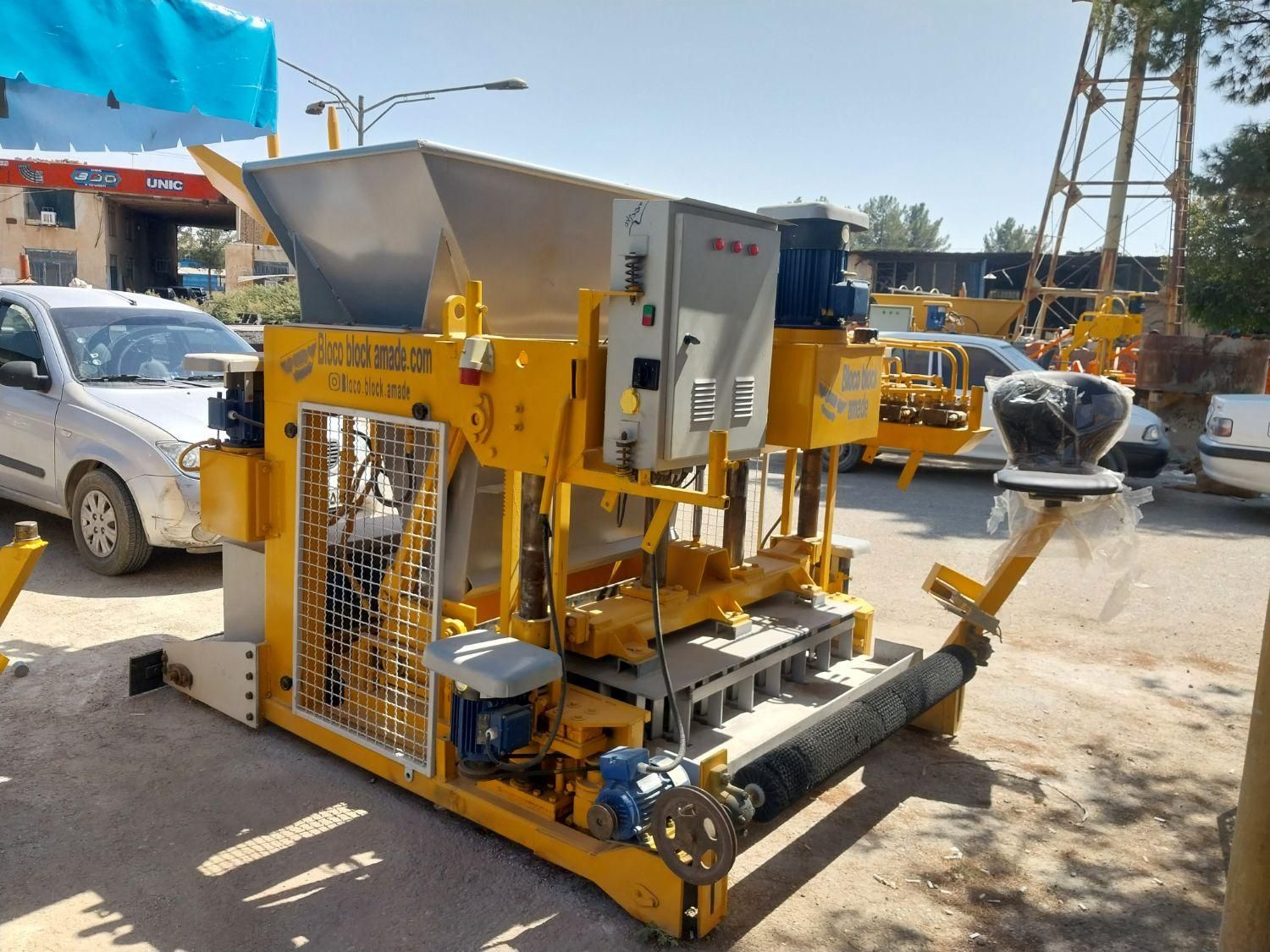 ناریساز پرس موزاییک مخلوط کن بلوک زن|ماشینآلات صنعتی|بیرجند, |دیوار