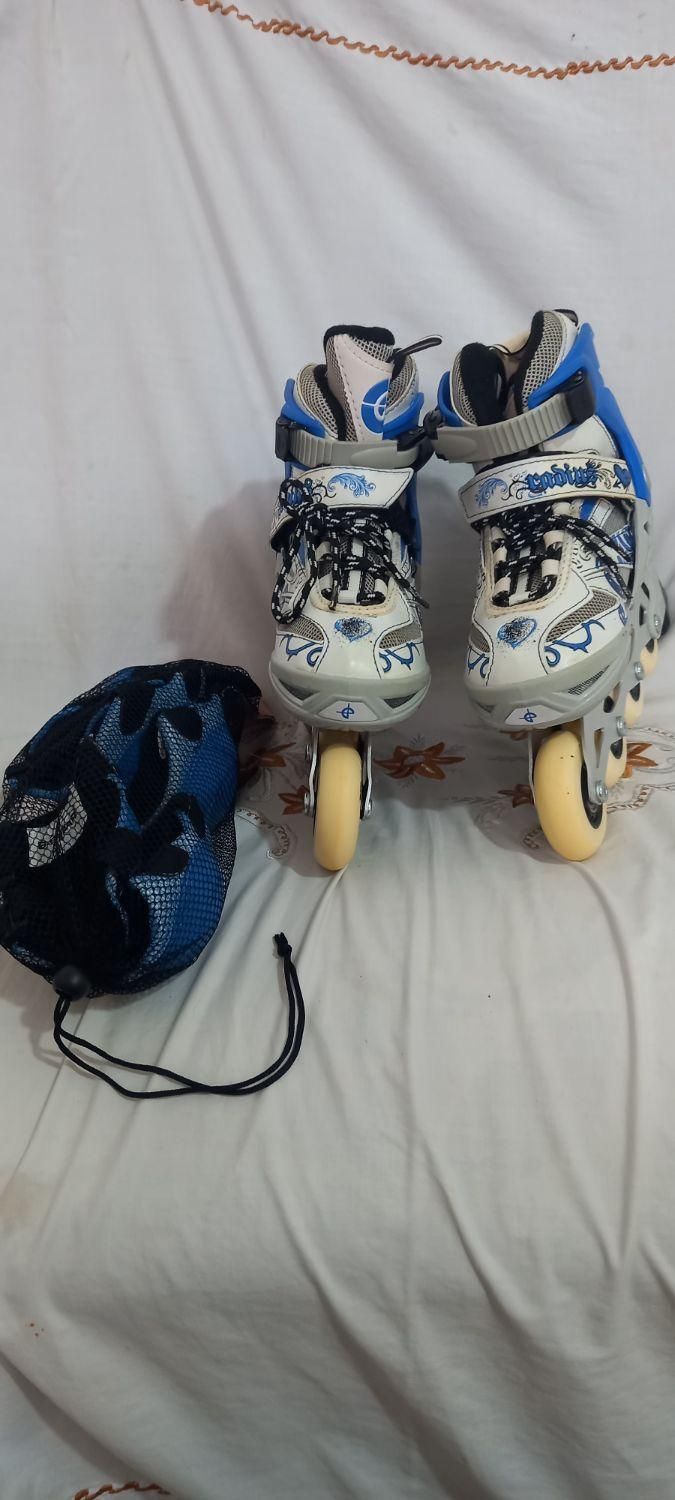 سلام یک  جفت اسکیت به فروش میرسد|دوچرخه، اسکیت، اسکوتر|کاشان, کارگر|دیوار