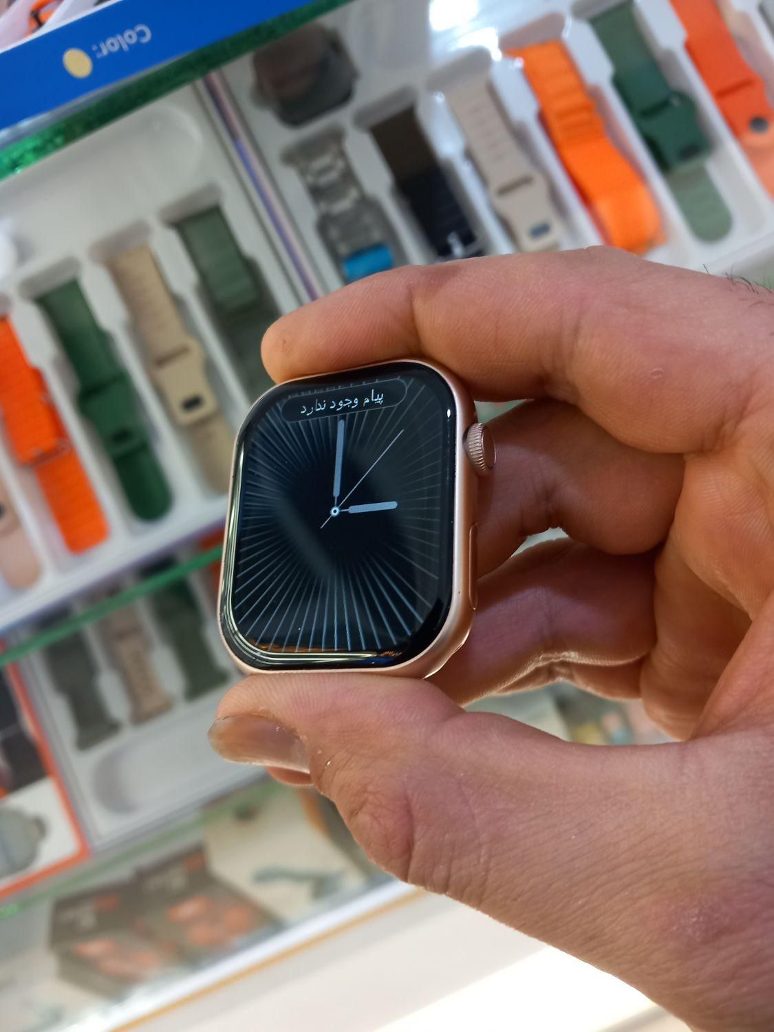 ساعت هوشمند به همراه ۵ عدد بند|لوازم جانبی موبایل و تبلت|زنجان, |دیوار