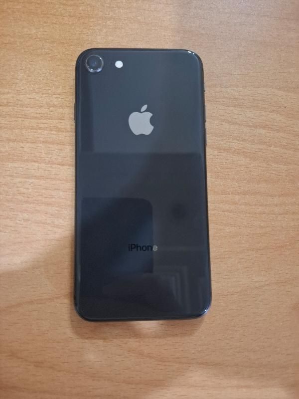 اپل iPhone 8 با حافظهٔ ۶۴ گیگابایت|موبایل|اصفهان, میرعماد|دیوار