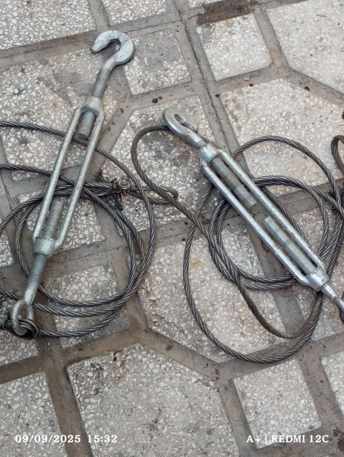 یک دستگاه دیجیتالبکسرسایز۸کششیسایز۲۵یه سرکارابین۱۵|صوتی و تصویری|سبزوار, قصبه شرقی|دیوار