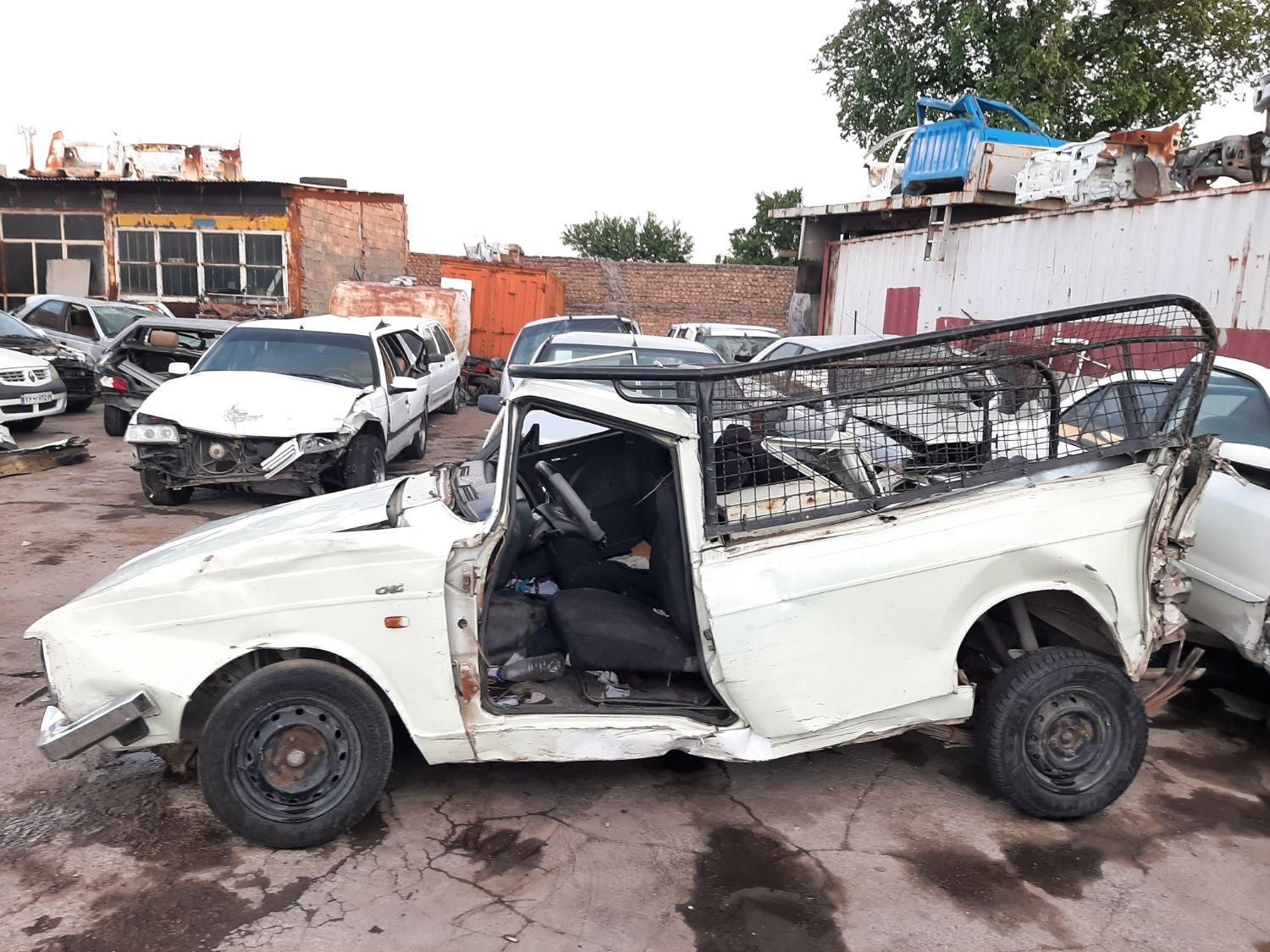 تصادفی پیکان وانت مدل 91 دوگانه کارخانه|خودرو سواری و وانت|تهران, آذری|دیوار