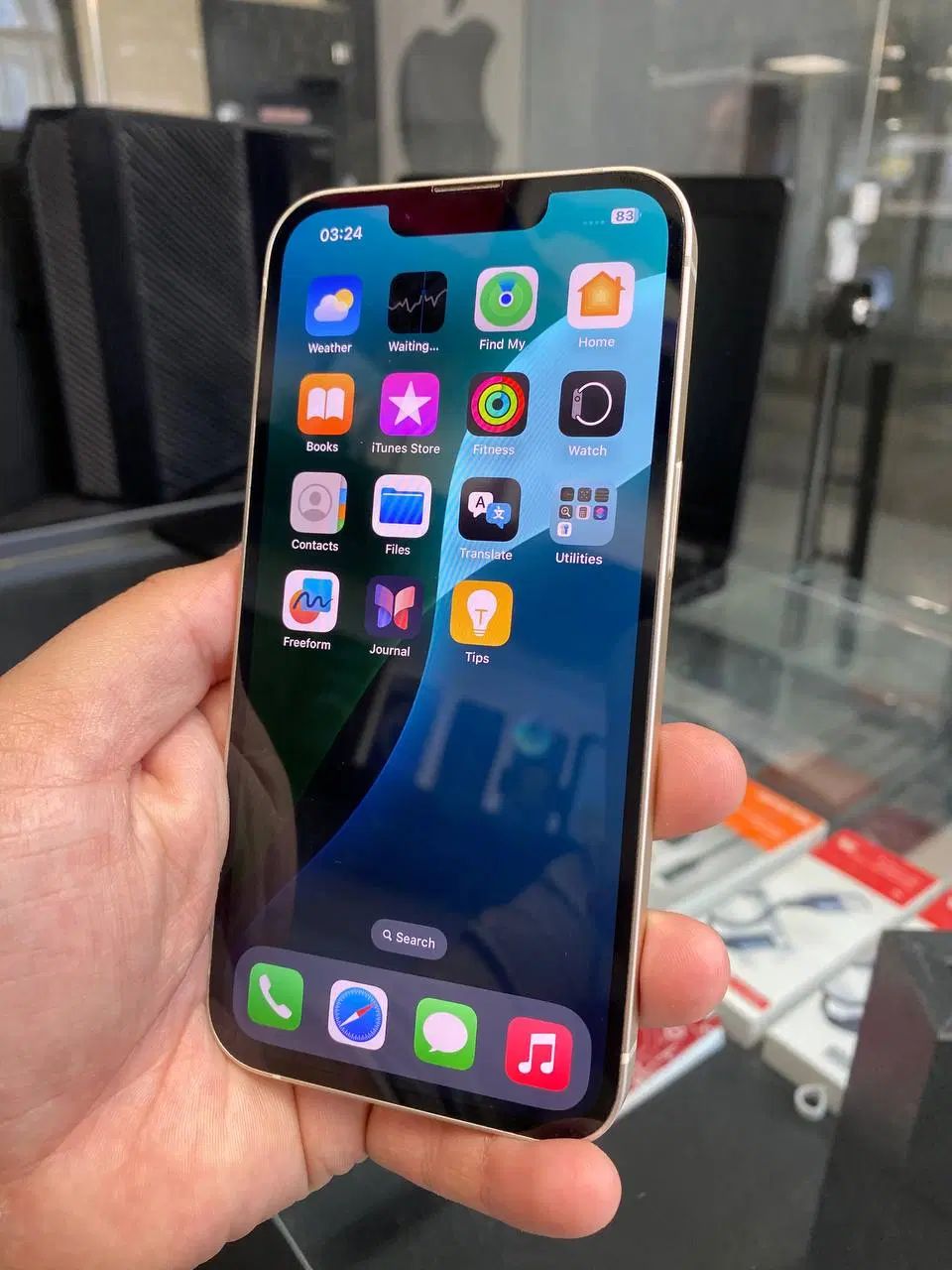 اپل iPhone 13 با حافظهٔ ۱۲۸ گیگابایت|موبایل|کرج, گلشهر|دیوار