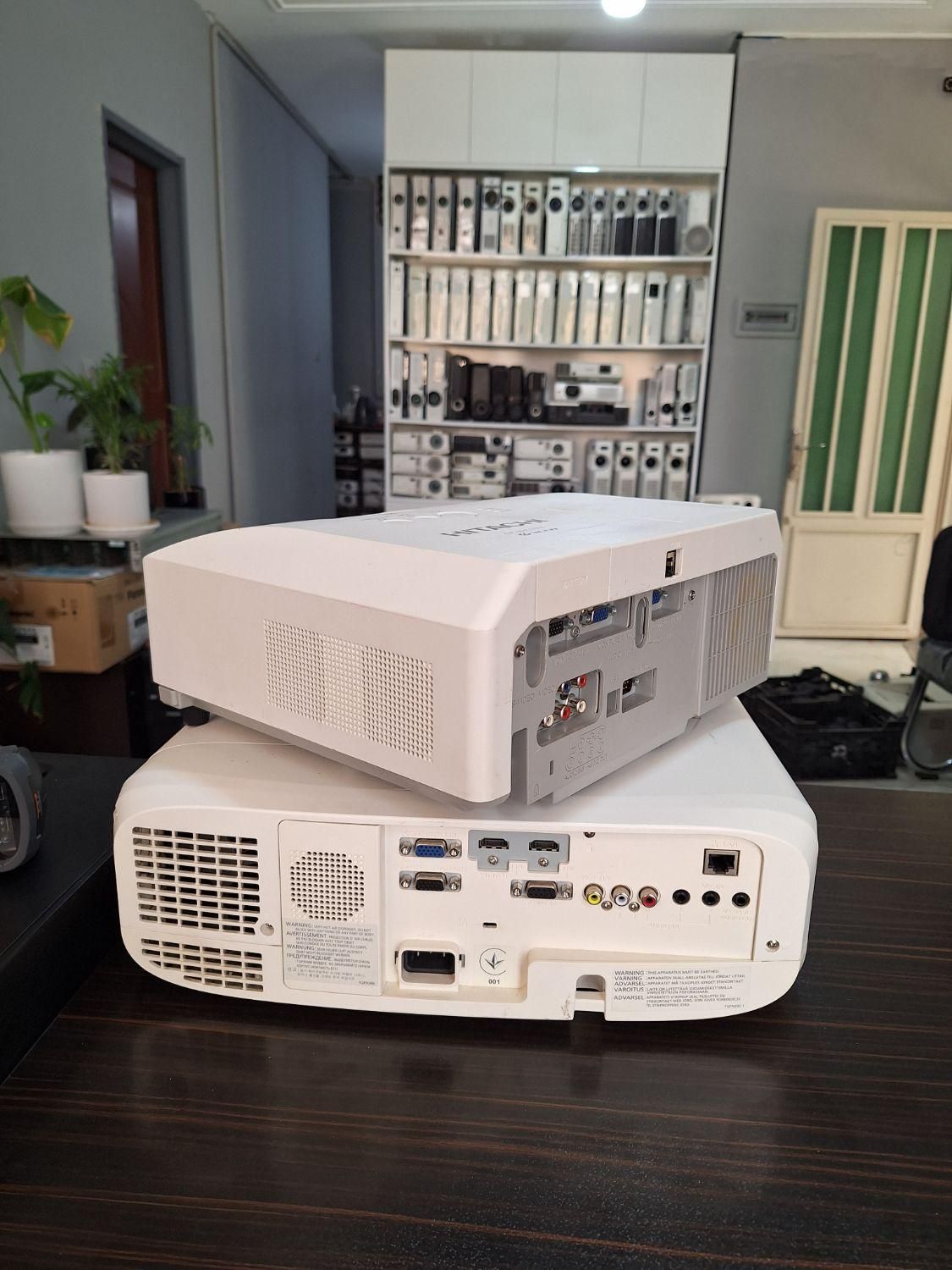 ویدیو پروژکتور هیتاچیx2510|تلویزیون و پروژکتور|سبزوار, کوی بهار|دیوار