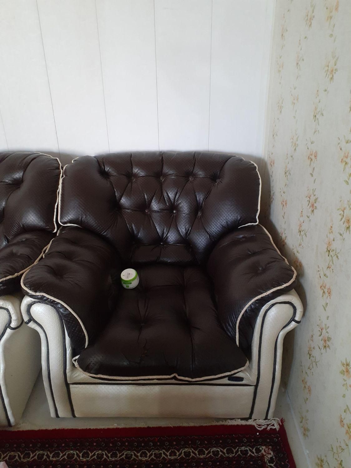 مبل چرم ۷ نفره باجلو مبلی|مبلمان خانگی و میز عسلی|بیرجند, |دیوار