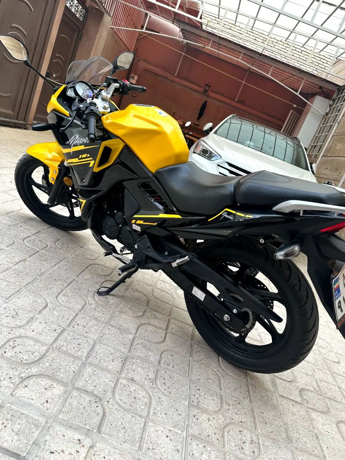 موتور مگلی 200r خشک بدون کارکرد ۴۰۳صفر|موتورسیکلت|کرمانشاه, |دیوار