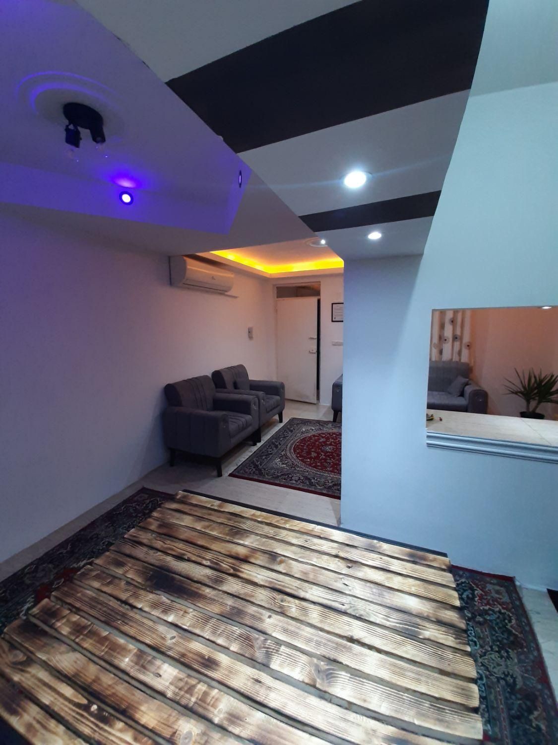 یک خوابه شیک و تمیز همراه پارکینگ سرپوشیده|اجارهٔ کوتاهمدت آپارتمان و سوئیت|رشت, دیلمان|دیوار