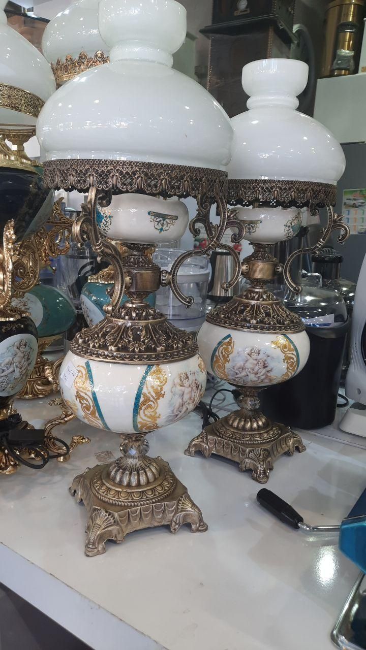 اباژور شیک و کلاسیک  قصر سوگا|چراغ خواب و آباژور|مشهد, هنرور|دیوار