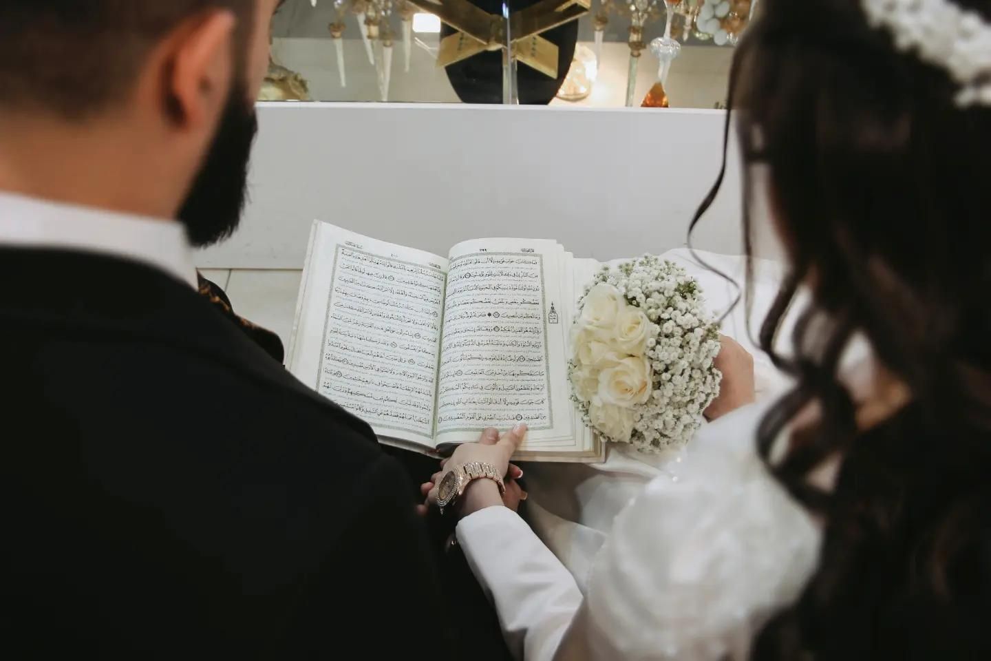 عکاس خانم فضای باز|خدمات پذیرایی، مراسم|رشت, گلسار|دیوار