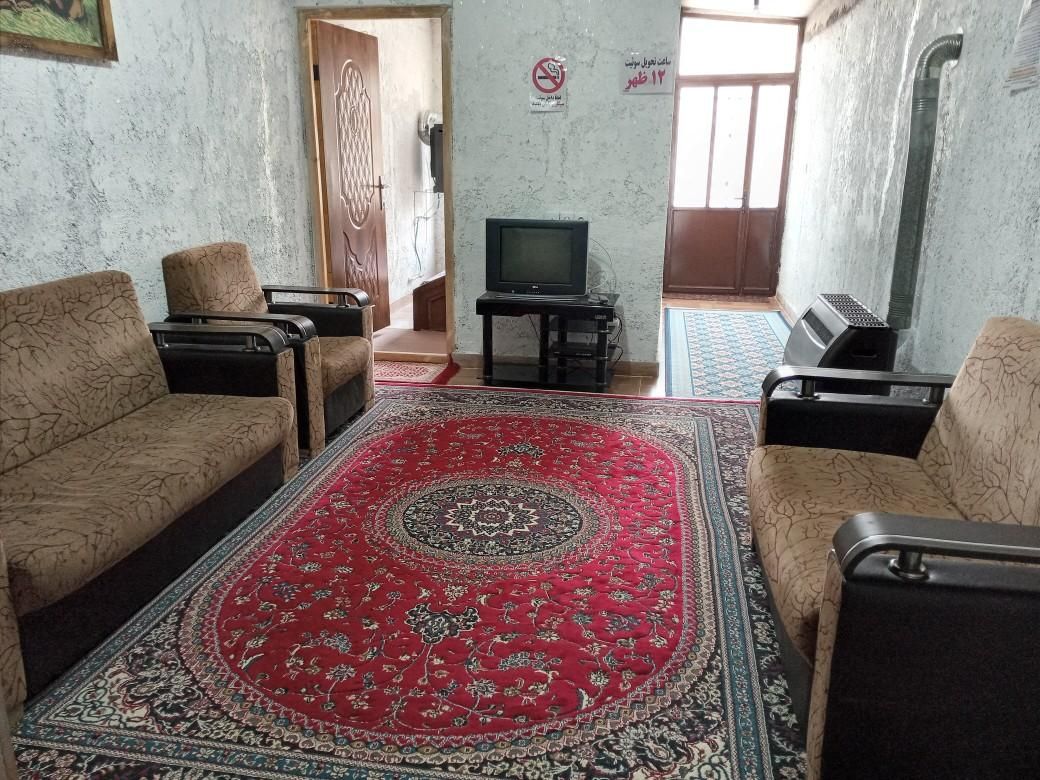 ویلا نقلی تمیز|اجارهٔ کوتاه‌مدت ویلا و باغ|فومن, |دیوار