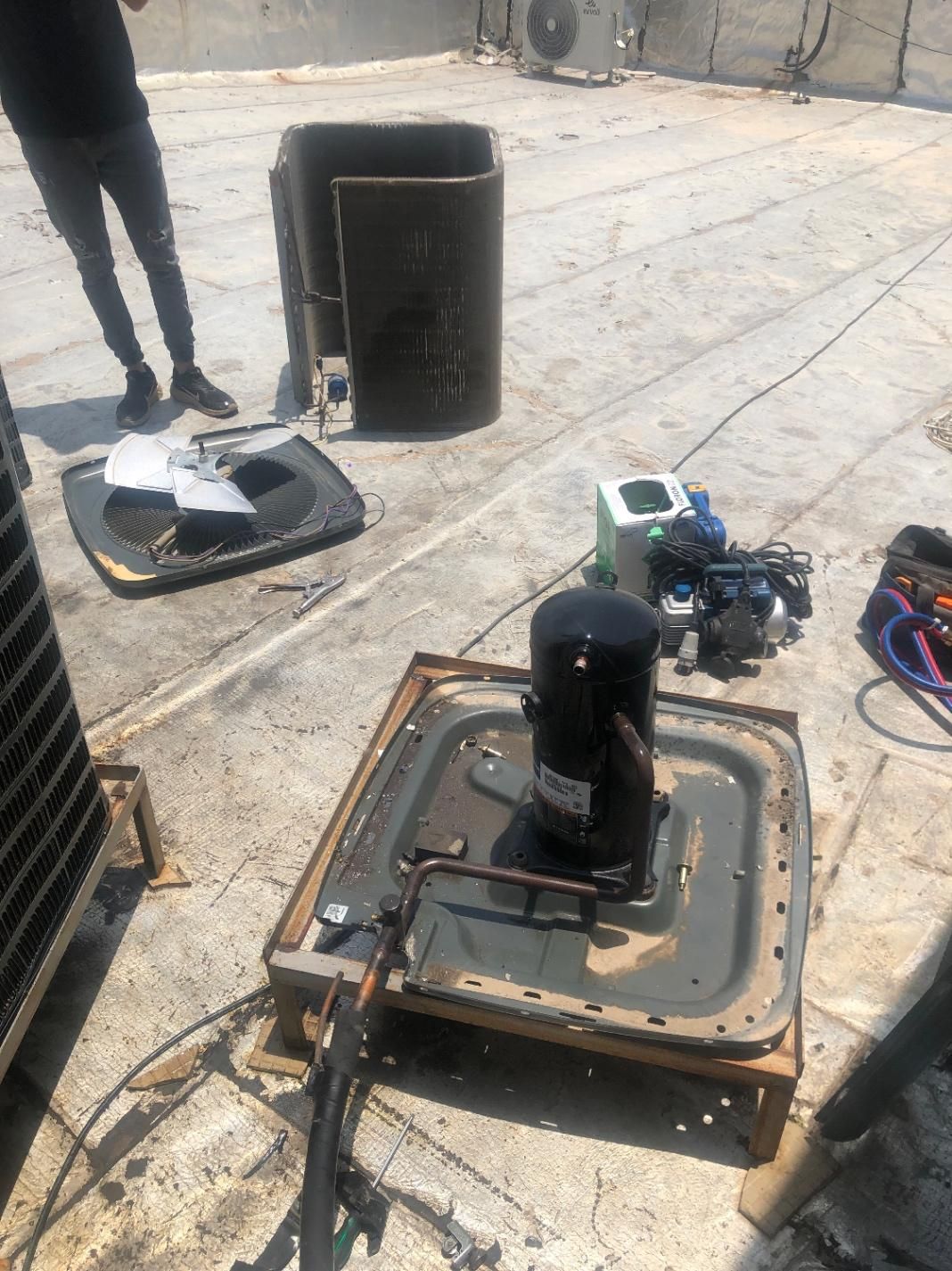 تعمیرات  نصب چیلر اسپیلت پکیج|خدمات پیشه و مهارت|شیراز, قصرالدشت|دیوار