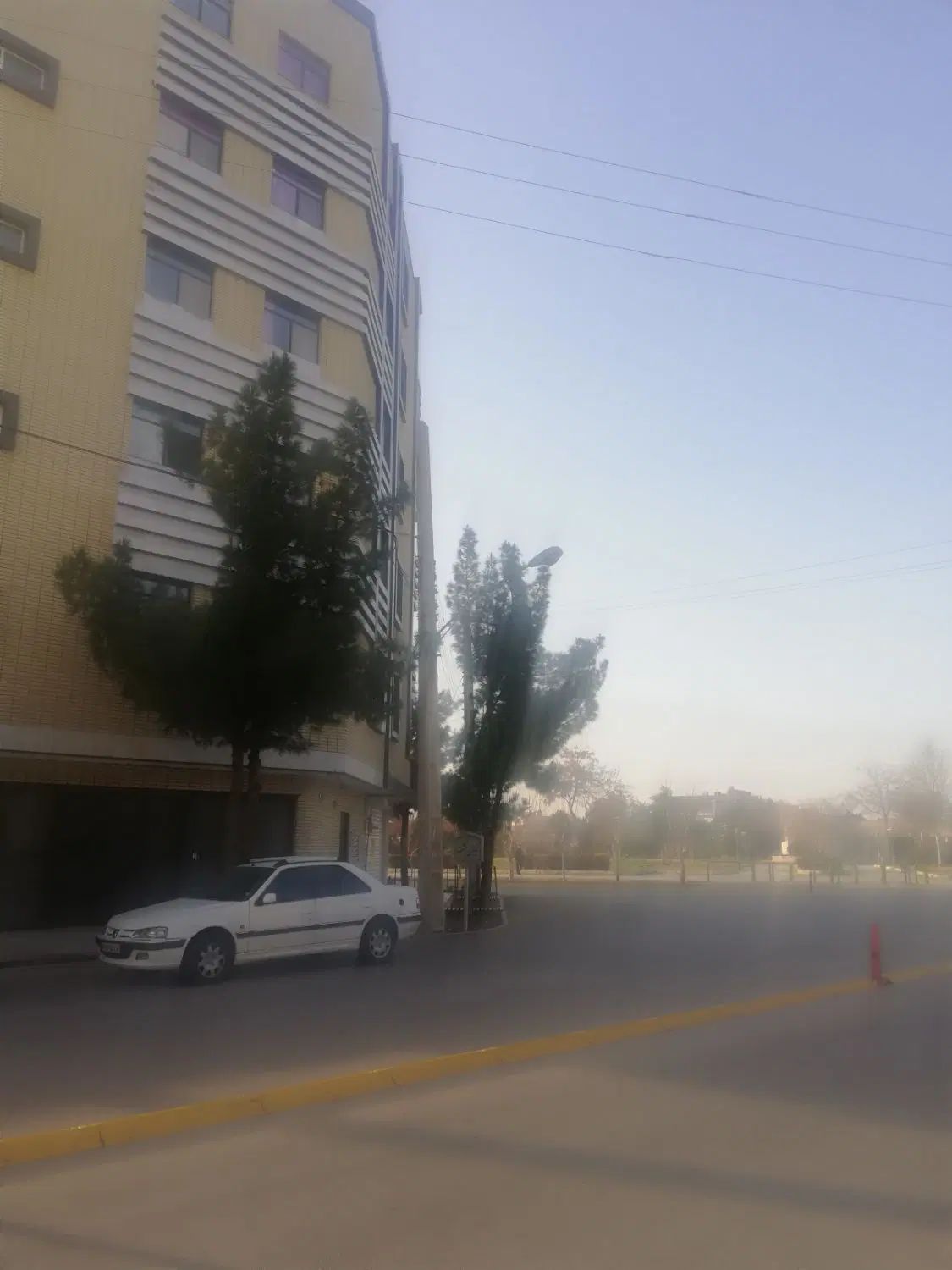 ۱۱۵ متری ۳ خواب، فول ، روبرو پارک، نبش بعثت بابایی|فروش آپارتمان|شاهین‌شهر, اقبال لاهوری|دیوار