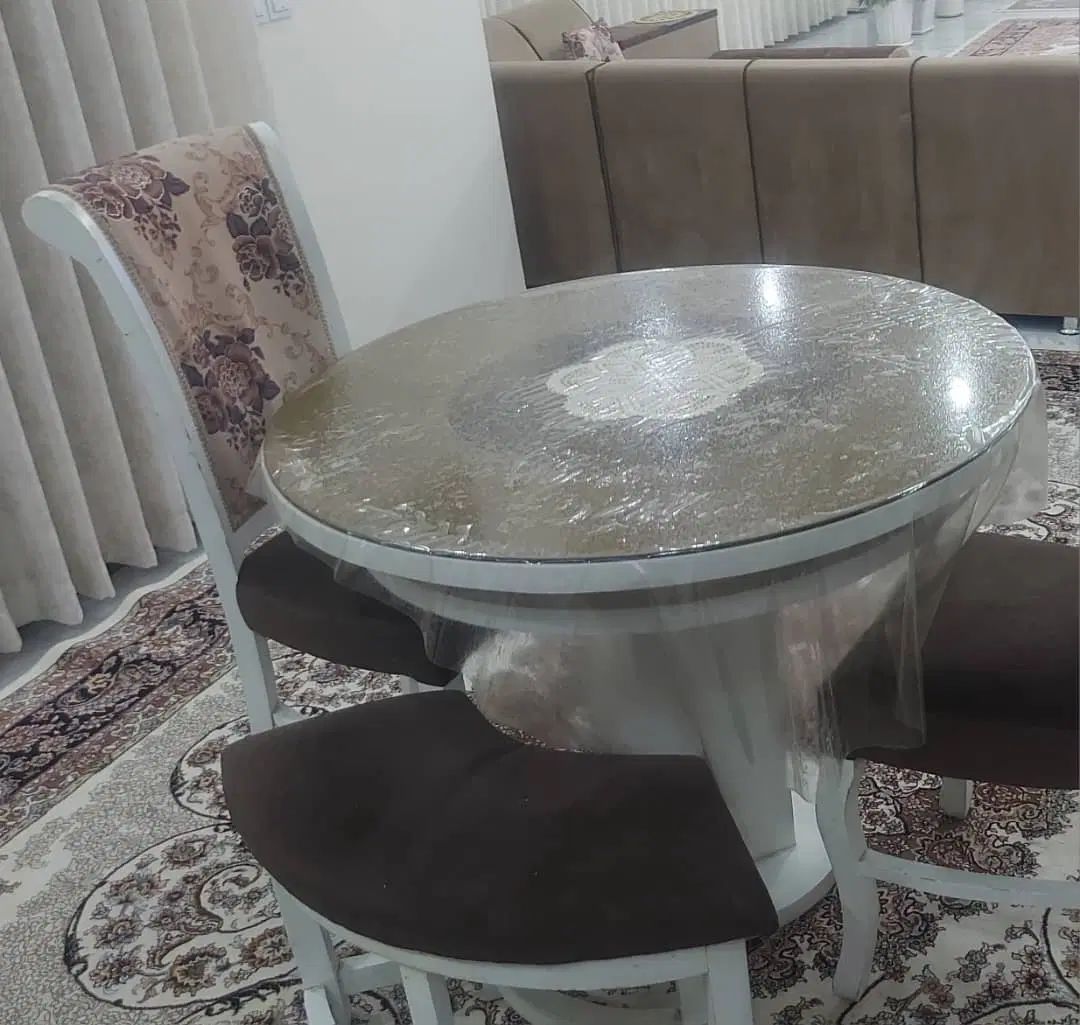مبل راحتی ال ۷ نفره و میز نهار خوری چهار نفره|مبلمان خانگی و میز عسلی|بهارستان, |دیوار