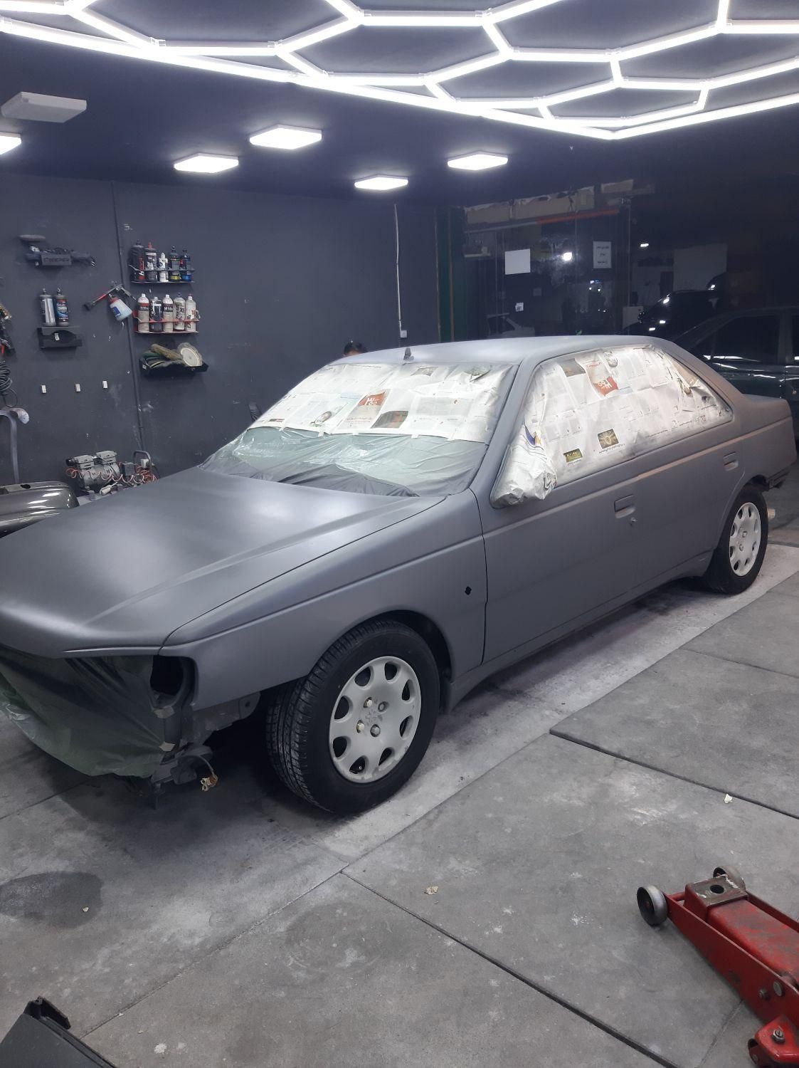 نقاشی اتومبیل سرامیک خودرو بصورت حرفه ای|خدمات موتور و ماشین|پرند, فاز ۵|دیوار