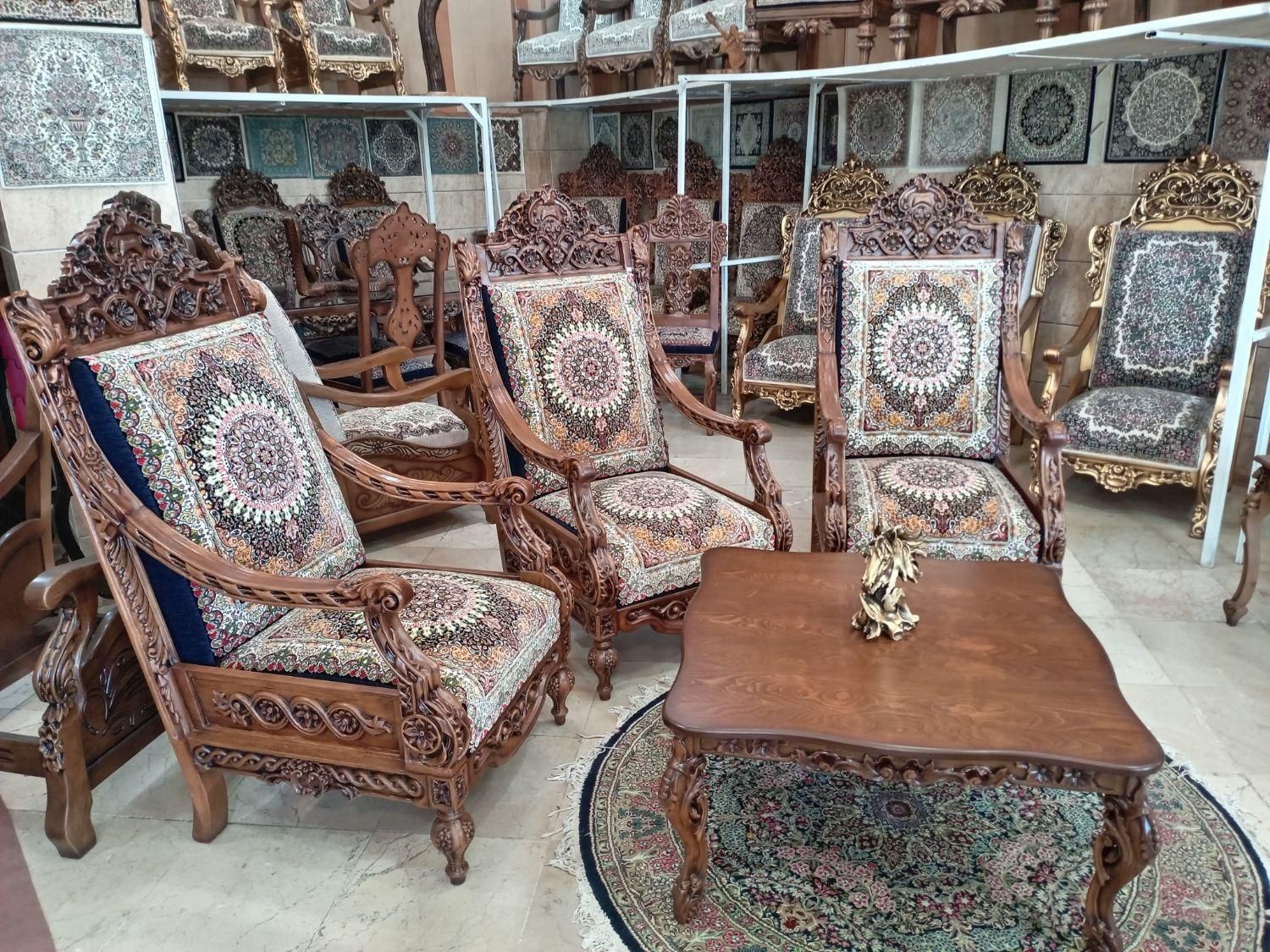 خیابان مصطفی خمینی فروشگاه مبل قالی|مبلمان خانگی و میز عسلی|کرمان, |دیوار