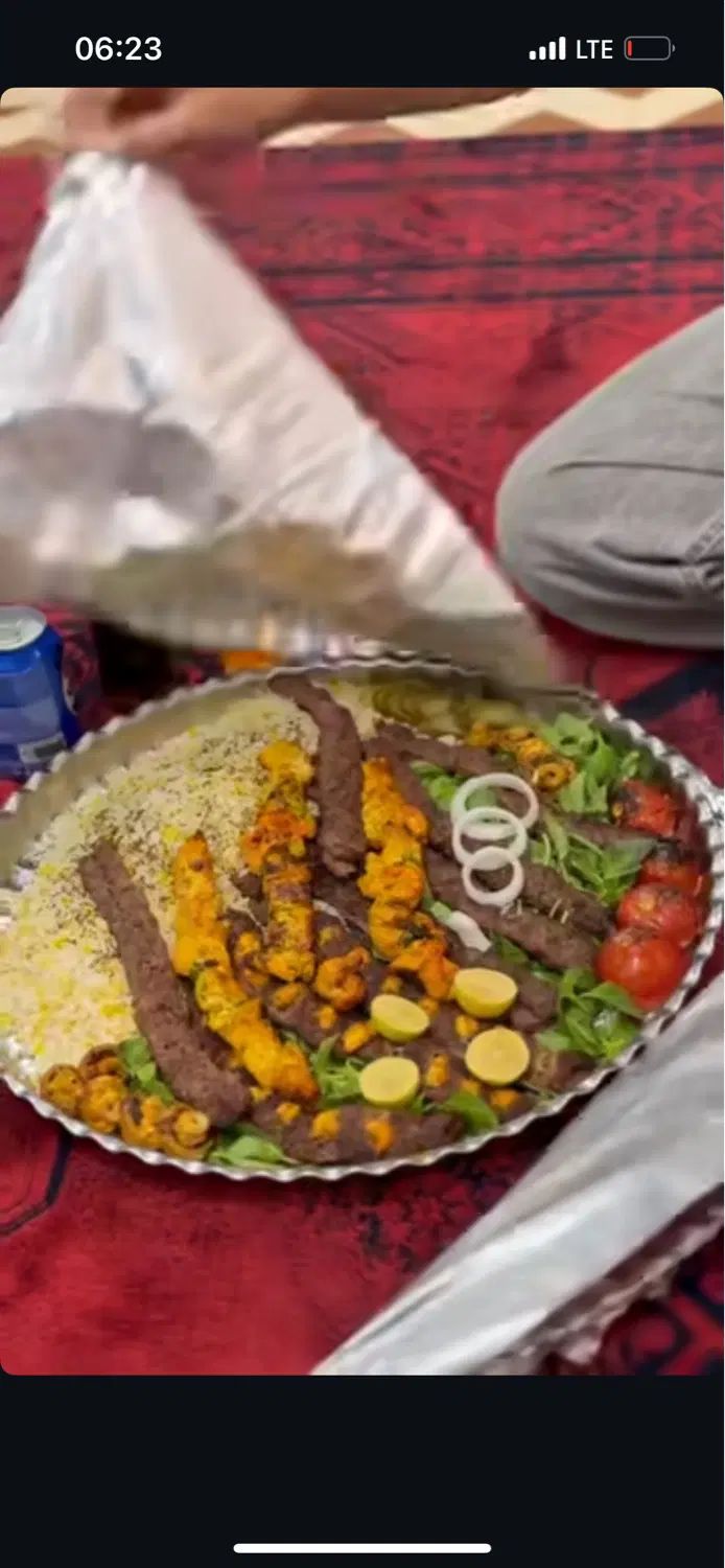 به یک منقل دار و یک ظرف شور در کبابی نیازمندیم|استخدام خدمات فروشگاه و رستوران|سیرجان, |دیوار
