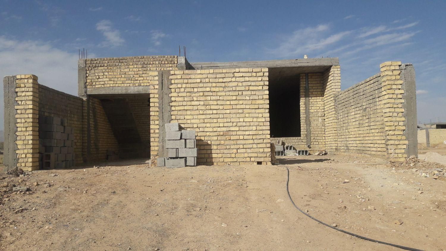 فروش اسکلت ۱۸۰متری ۳ خوابه در جرسقان|فروش خانه و ویلا|شیراز, جرسقان|دیوار