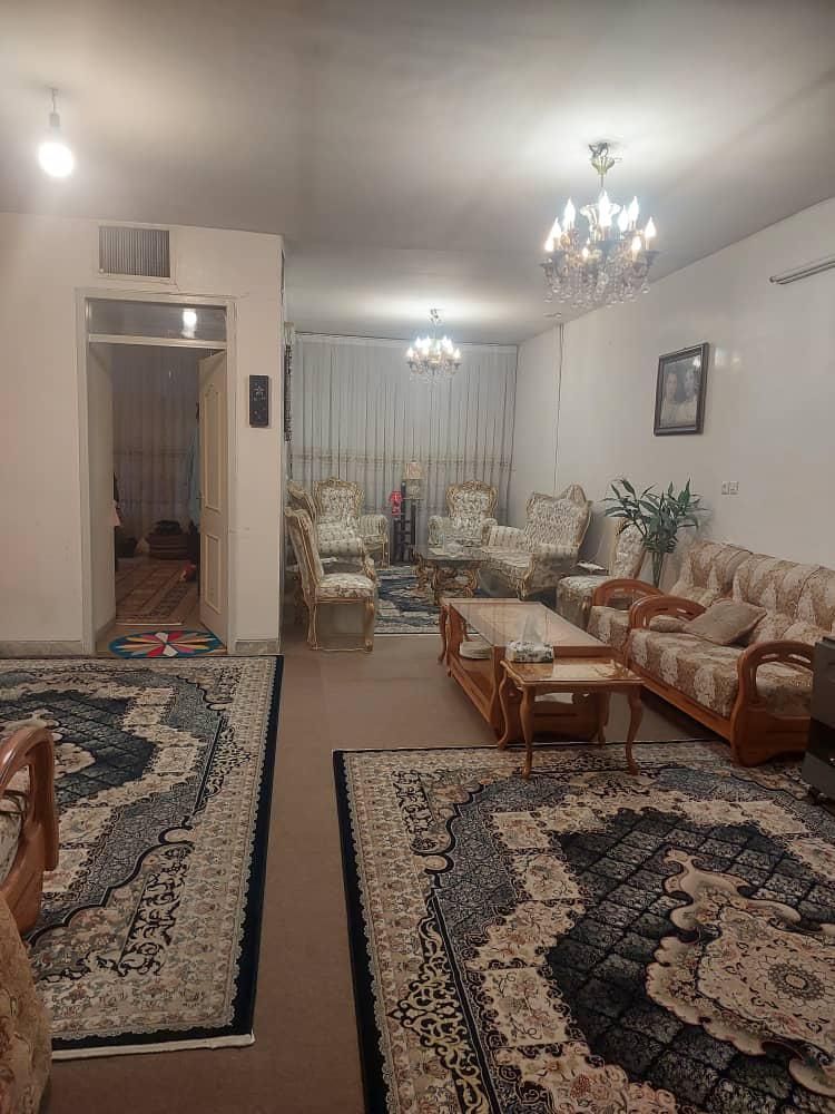 اجاره ویلایی ۳خواب ۱۸۰متری امیریه|اجارهٔ خانه و ویلا|اصفهان, کوی امیریه|دیوار