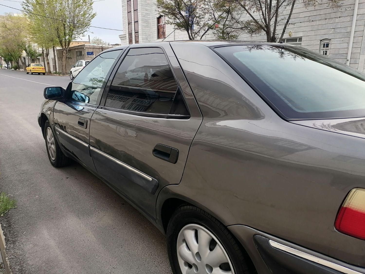 سیتروئن زانتیا 2000cc، مدل ۱۳۸۸|خودرو سواری و وانت|الیگودرز, |دیوار