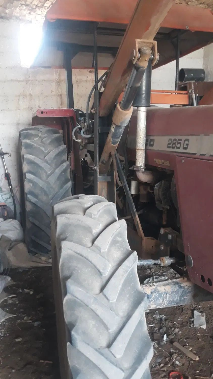 تراکتور جفت ۲۸۵ فرگوسن صادراتی۹۳ ادوات جدا لودر|خودرو سنگین|نیشابور, شهرک اندیشه|دیوار