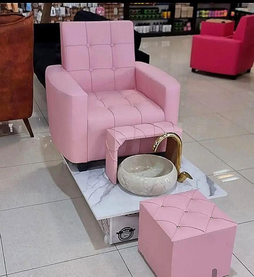 پدیکور و پاف|آرایشگاه و سالن‌های زیبایی|ارومیه, |دیوار