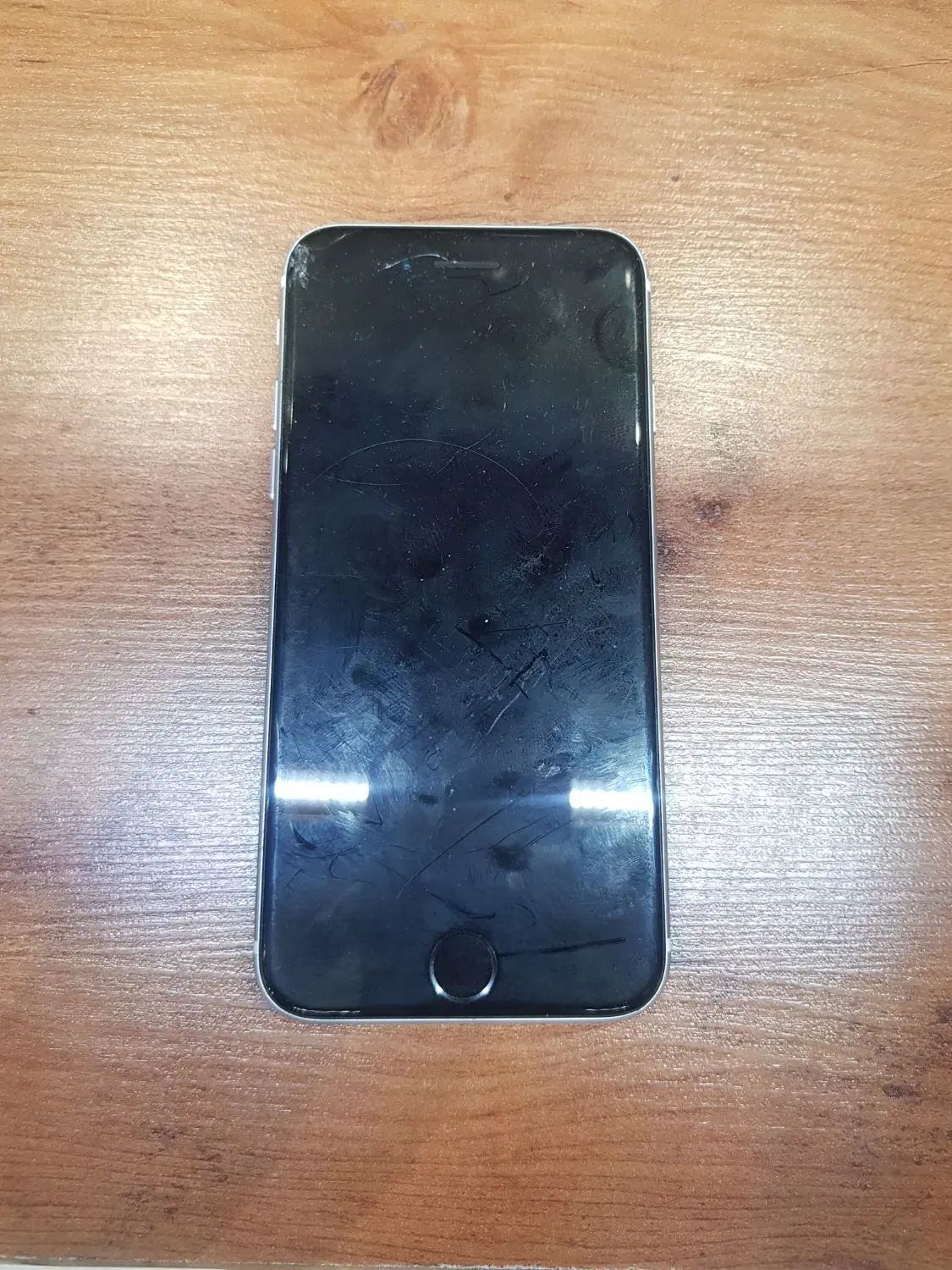 iphone se|موبایل|تهران, تجریش|دیوار