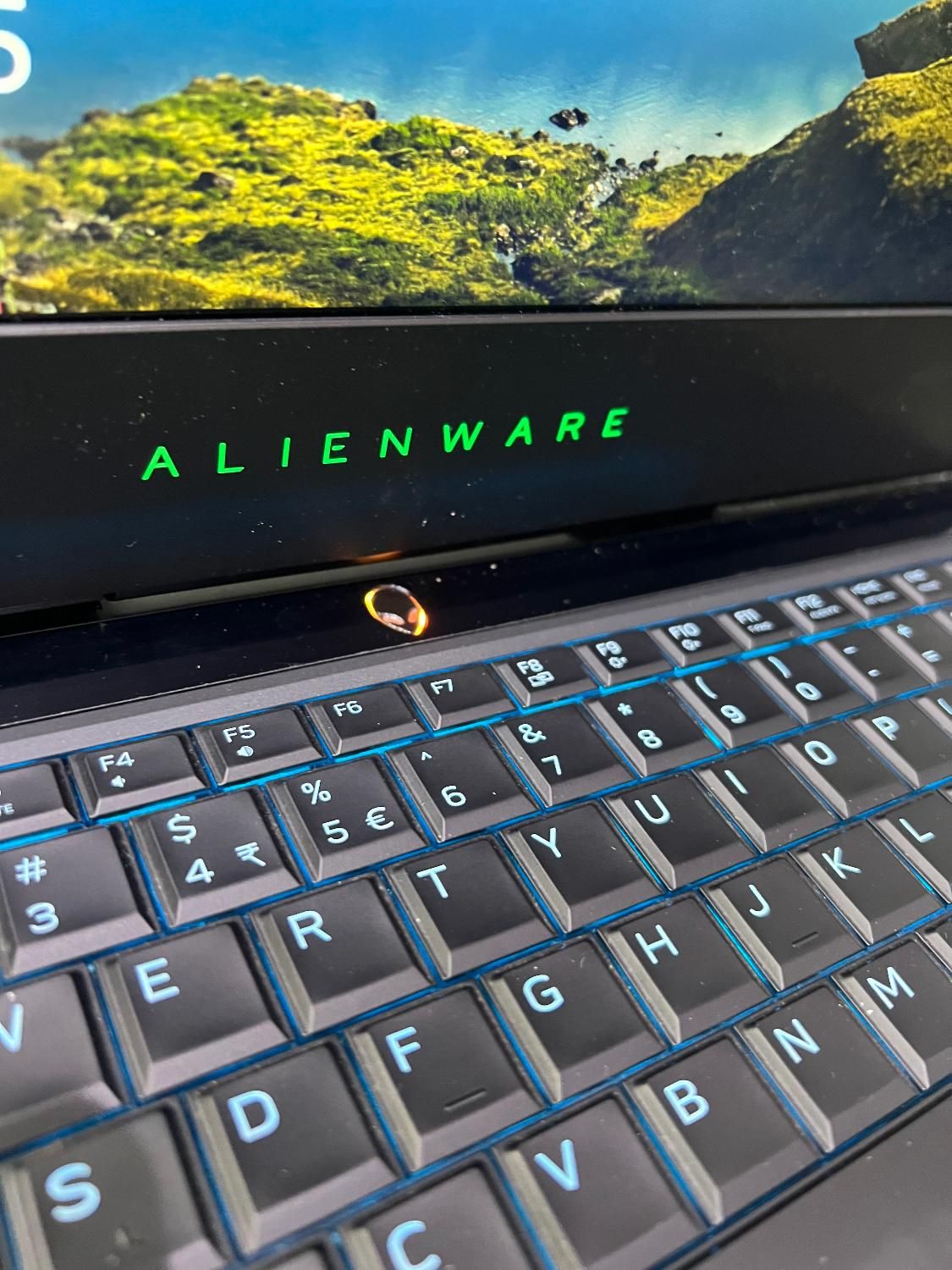 لپ تاپ گیمینگ ALIENWARE گرافیک۶ گیگi7 رم۱۶|رایانه همراه|کرمان, |دیوار