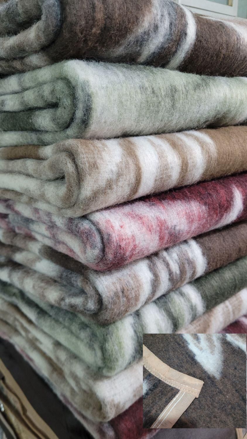 پتو نمدی گلدار اعلا|رختخواب، بالش، پتو|یزد, |دیوار