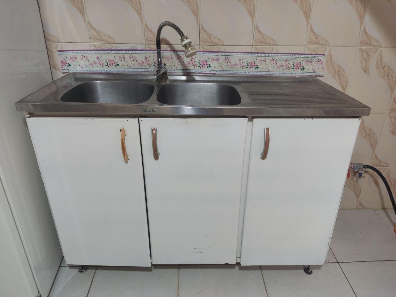 فروش چند قلم کابینت آشپزخانه بدلیل تغییر دکور|آب‌چکان و نظم‌دهنده ظروف|بوکان, |دیوار