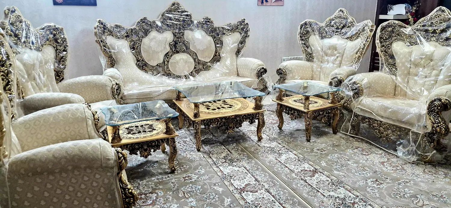 مبل سلطنتی|مبلمان خانگی و میز عسلی|مشهد, شهرک لشکر (شهرک غرب)|دیوار
