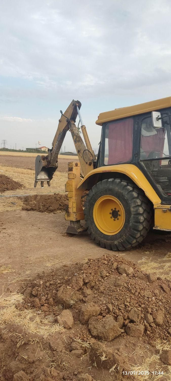 خدمات بیل مکانیکی|خدمات حمل و نقل|ابهر, |دیوار