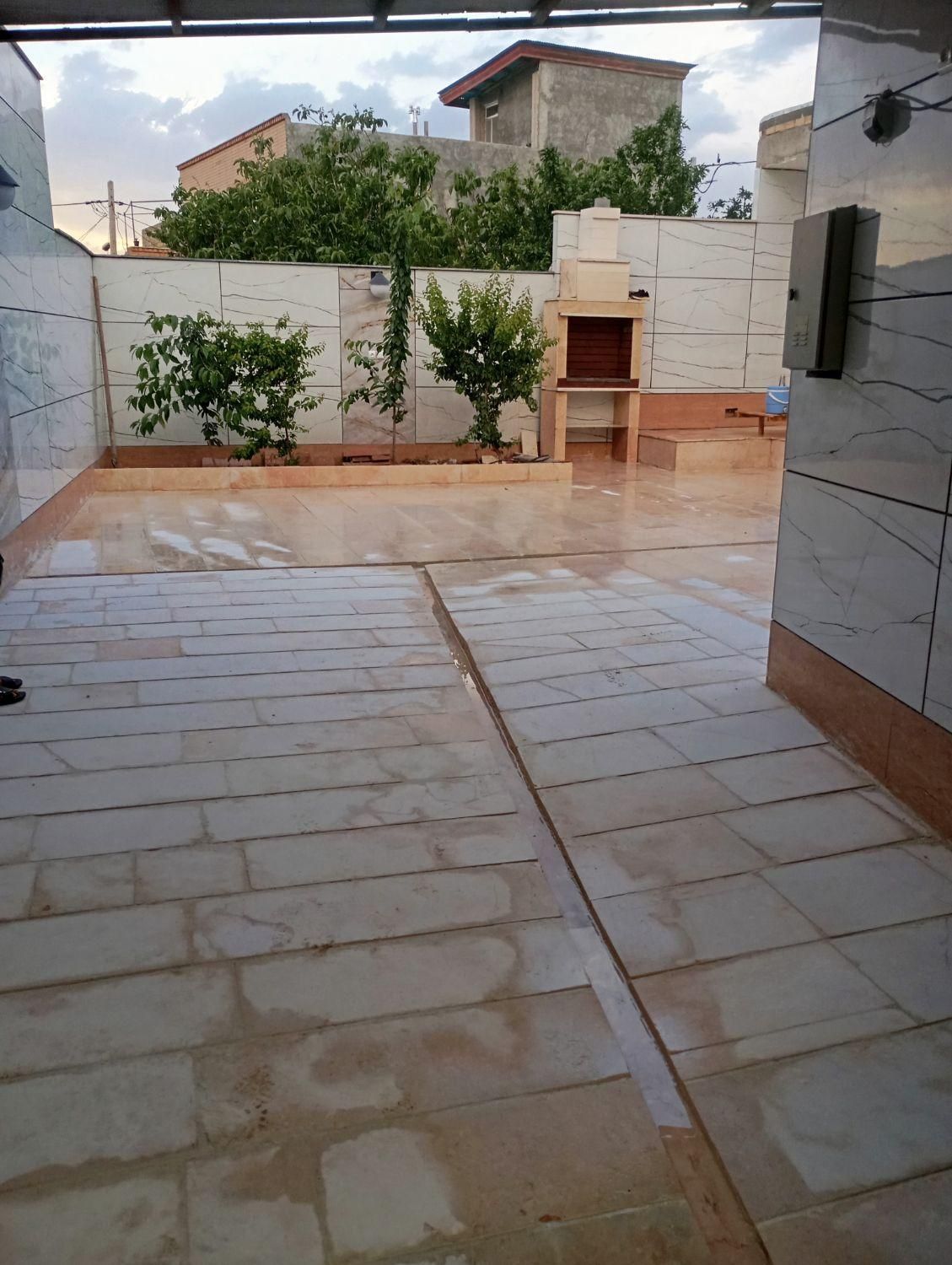 اجاره روزانه منزل در چادگان|اجارهٔ کوتاهمدت ویلا و باغ|چادگان, |دیوار