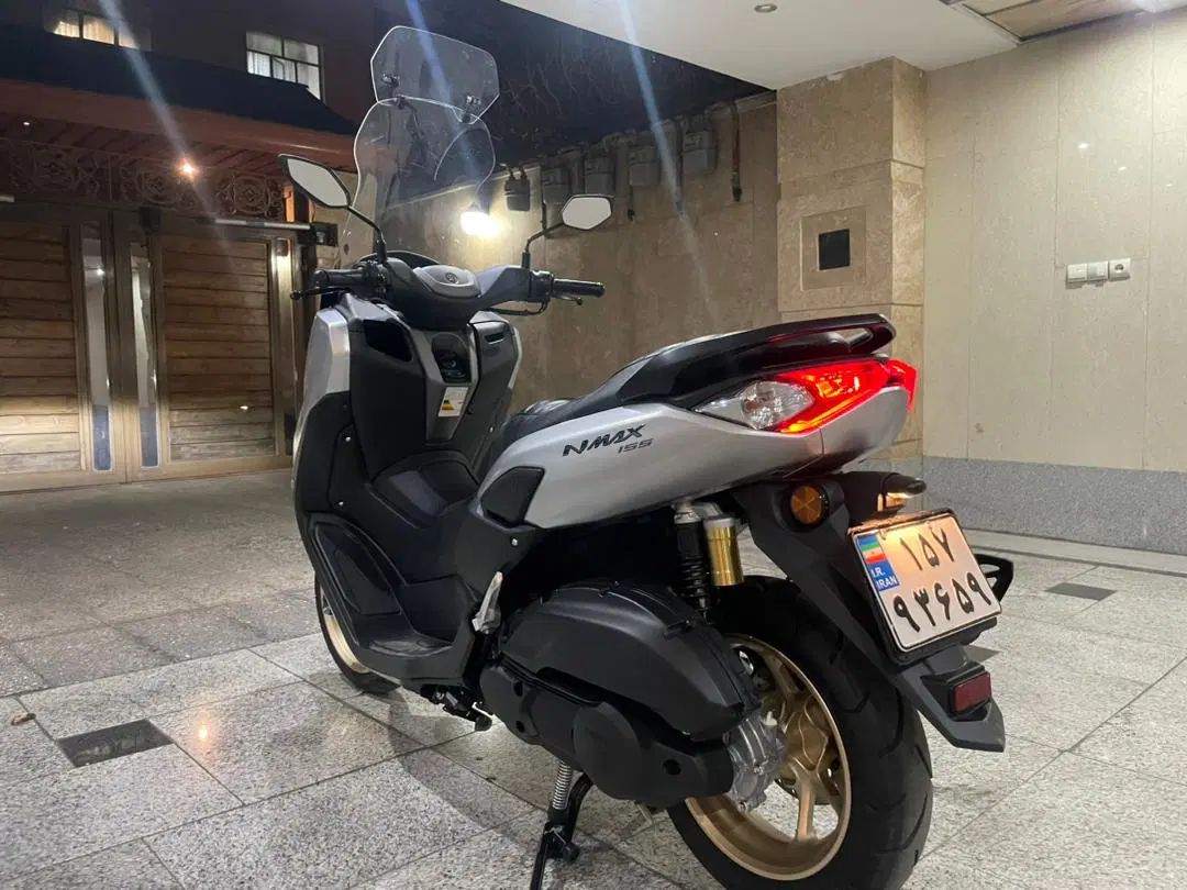 یاماها ان مکس yamaha n max 403|موتورسیکلت|تهران, مینی‌سیتی (شهرک نفت)|دیوار
