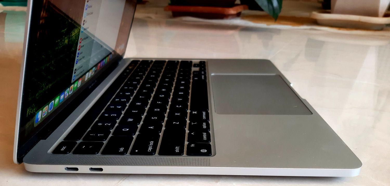 MacBook Pro 2022 M2 نو LLA مک بوک پرو|رایانه همراه|اصفهان, جلفا|دیوار